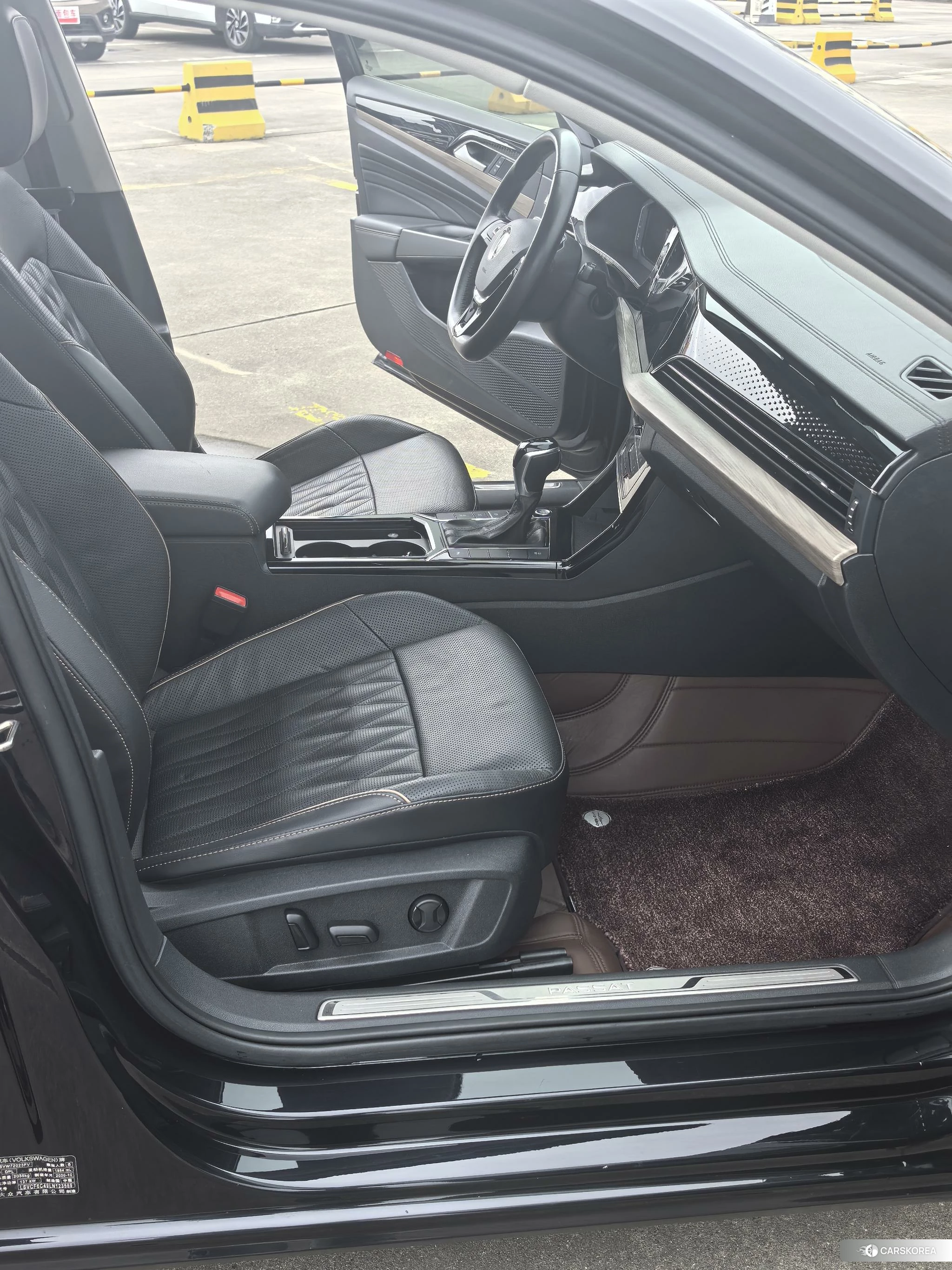 Volkswagen Passat id 4419075 из Китая 13
