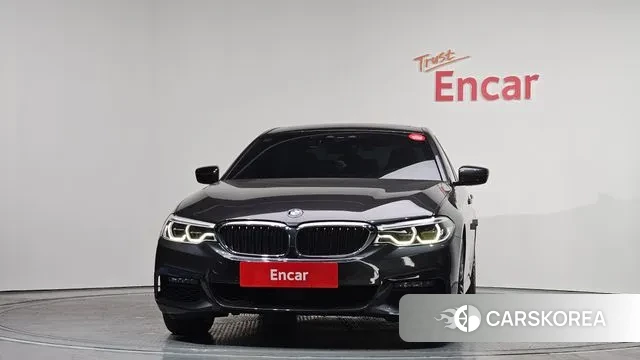 BMW 5 Series (G30) id 3598136 из Кореи 13