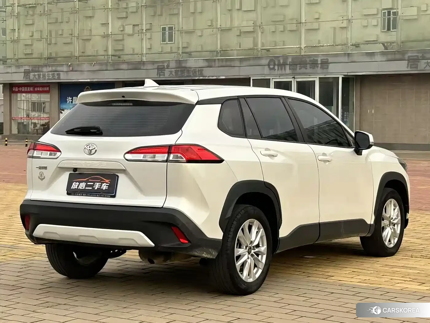 Toyota Corolla 2023 Белый из Китая, фото 3