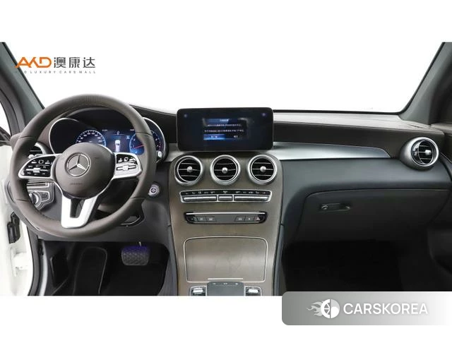 Mercedes-Benz GLC 2021 Белый из Китая, фото 3