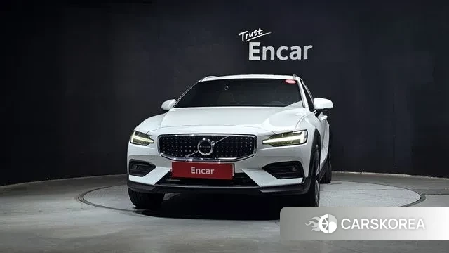 Volvo V60 Cross-Country 2nd Generation id 3112398 из Кореи 13