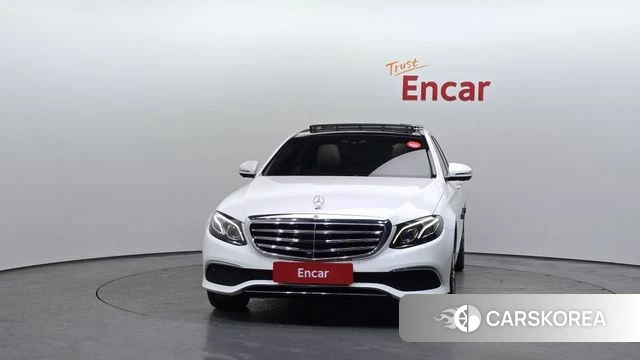 Mercedes-Benz E-Class W213 id 3894320 из Кореи 13