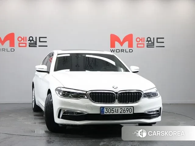 BMW 5 Series (G30) id 3013341 из Кореи 13