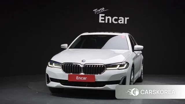 BMW 5 Series (G30) id 3453759 из Кореи 13