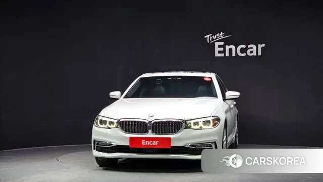 BMW 5 Series (G30) id 3687355 из Кореи 13