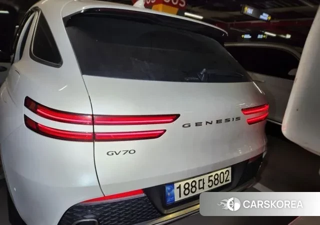 Genesis GV70 2022 Белый из Кореи, фото 3