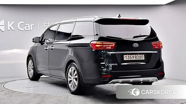 Kia The New Carnival id 3013781 из Кореи 13