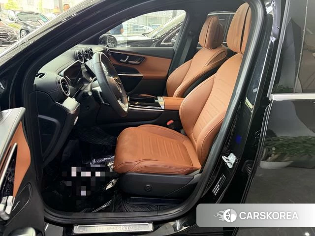 Mercedes-Benz GLC 2024 Черный из Китая, фото 3