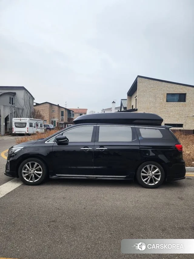 Kia The New Carnival 2020 Черный из Кореи, фото 3