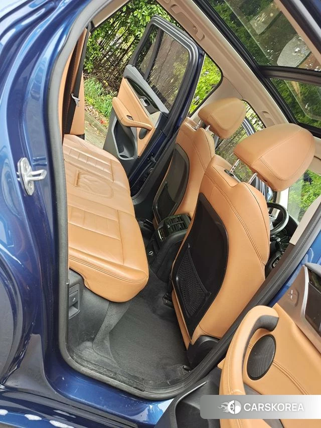 BMW X3 id 4210803 из Китая 3