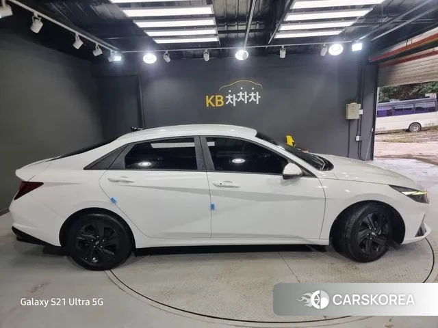 Hyundai Avante Hybrid (CN7) id 3261607 из Кореи 13