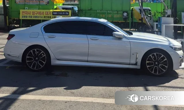 BMW 7 Series (G11) 2021 Белый из Кореи, фото 4