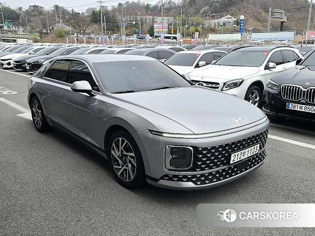 Hyundai Grandeur (GN7) id 3883605 из Кореи 10