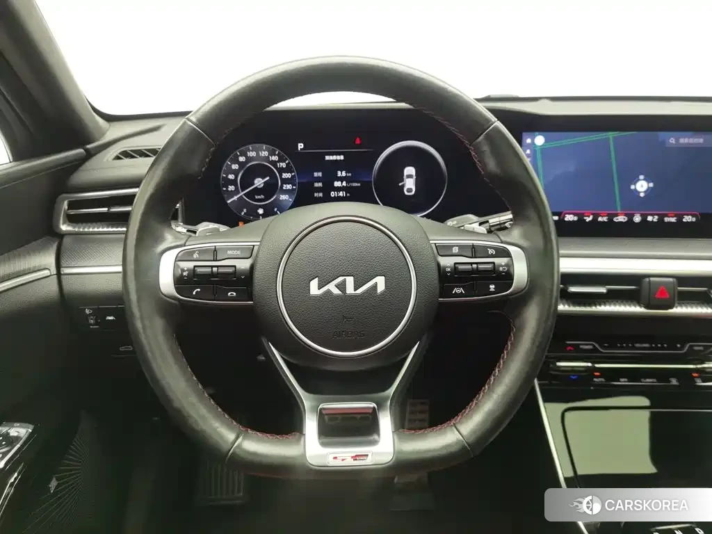 Kia K5 id 4578278 из Китая 17