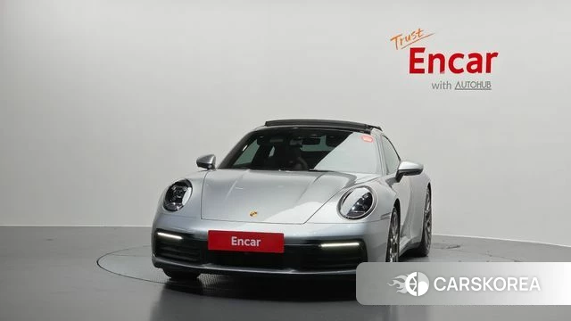 Porsche 911(992) id 3904902 из Кореи 13
