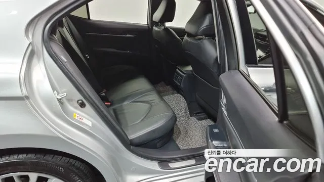 Toyota Camry (XV70) id 2791579 из Кореи 13