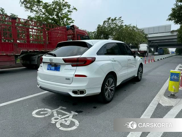 Honda Crown Road 2022 Белый из Китая, фото 3
