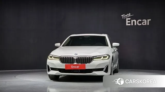 BMW 5 Series (G30) id 3696505 из Кореи 13