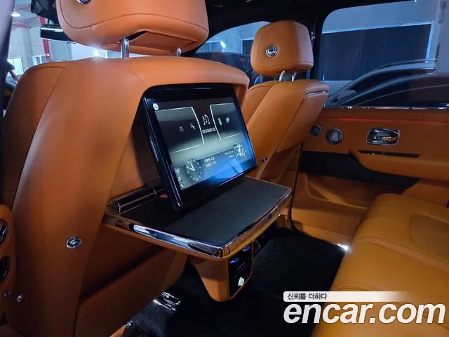 Rolls-Royce Cullinan id 2670030 из Кореи 13