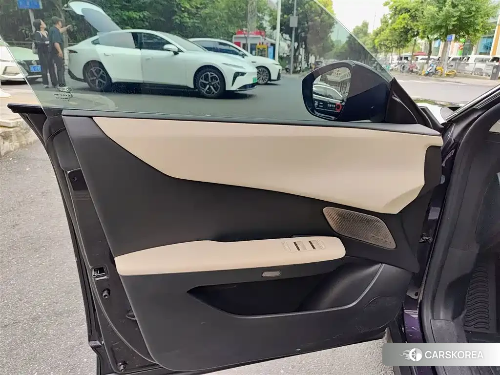 Mazda EZ-60 2026 Черный из Китая, фото 4