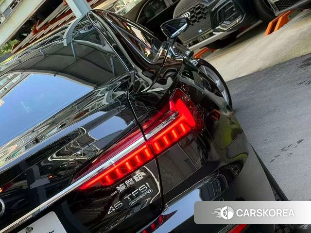 Audi A6L id 4215183 из Китая 19