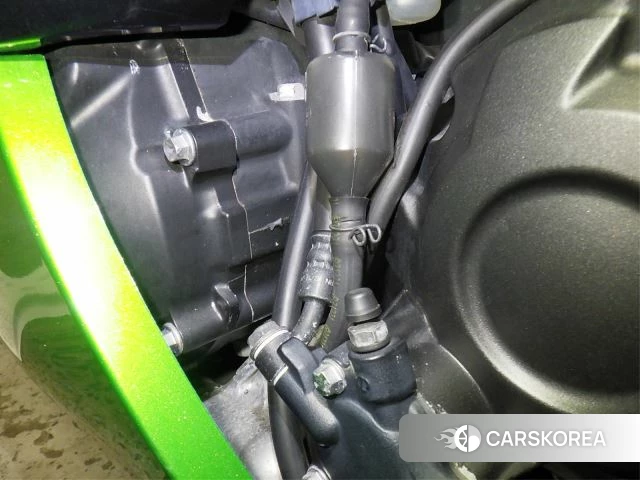 Engine photo