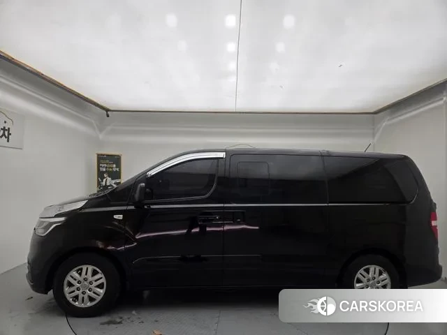 Hyundai The New Grand Starex id 3583281 из Кореи 13