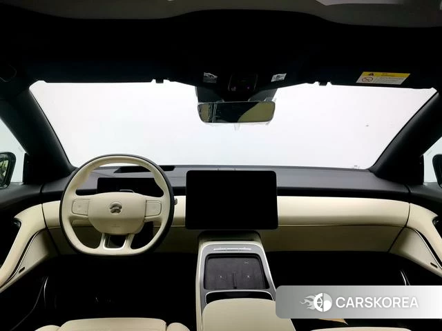 Weilai ET5 id 4190399 из Китая 13