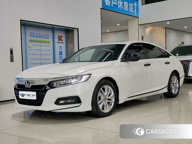Honda Accord 2021 Белый из Китая, фото 3