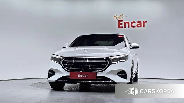 Mercedes-Benz E-Class W214 id 4739267 из Кореи 23