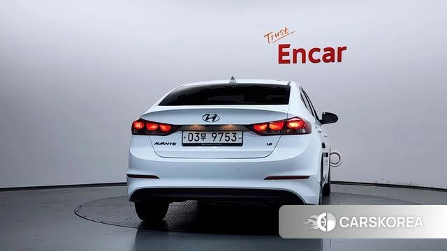 Hyundai Avante AD id 4397978 из Кореи 23