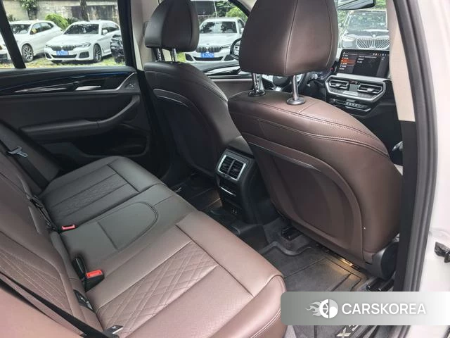 BMW iX3 id 4335732 из Китая 18