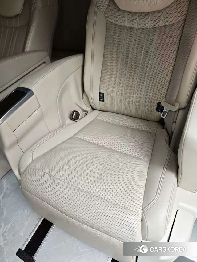 Toyota Grevia id 4272900 из Китая 8
