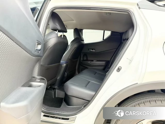 Toyota C-HR 2021 Белый из Китая, фото 3