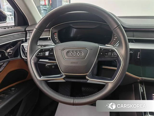 Audi A8 id 4266033 из Китая 10