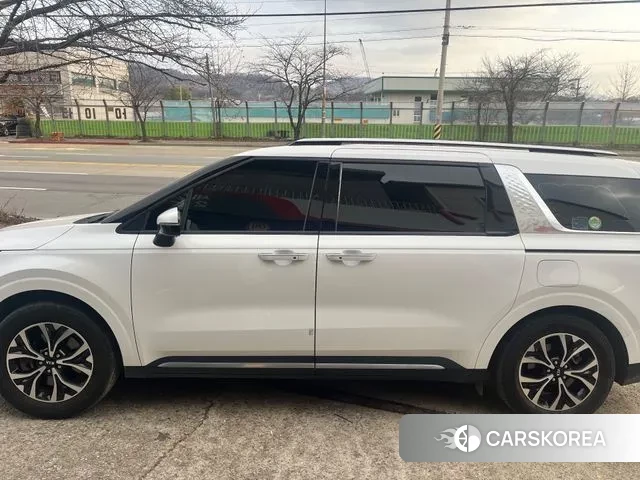 Kia Carnival 4th generation 2020 Белый из Кореи, фото 3