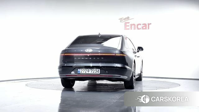 Hyundai Grandeur (GN7) id 3806037 из Кореи 13