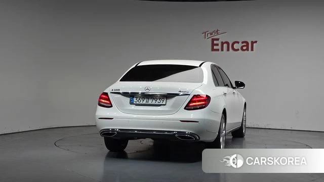 Mercedes-Benz E-Class W213 id 4232149 из Кореи 23