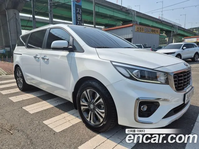 Kia The New Carnival id 2808071 из Кореи 10