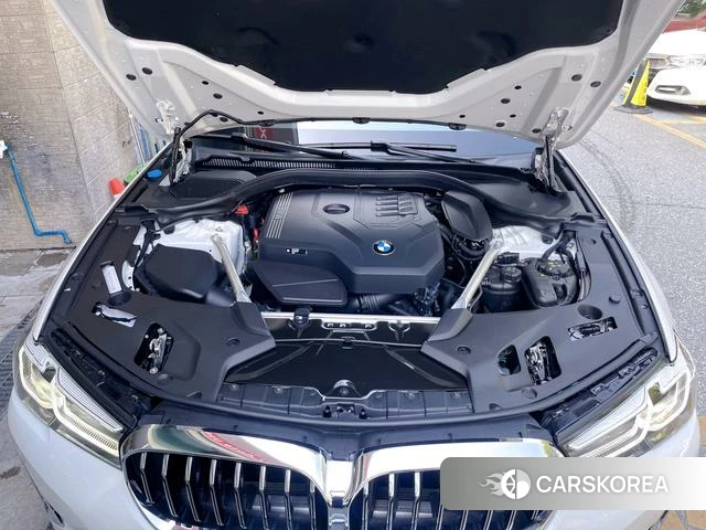 BMW 5 series id 4348749 из Китая 23