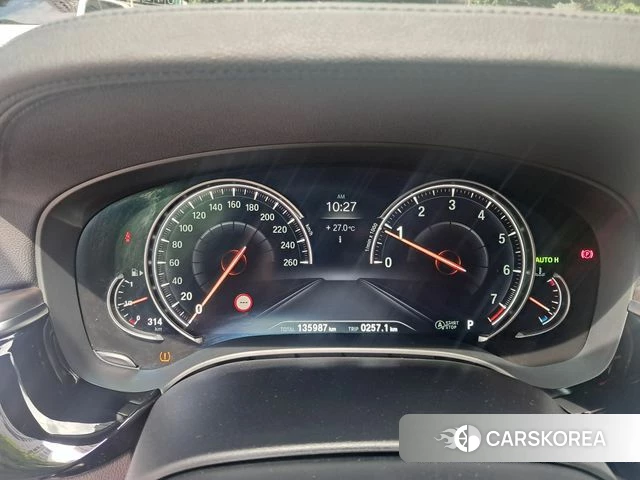 BMW 5 Series (G30) id 4658488 из Кореи 13