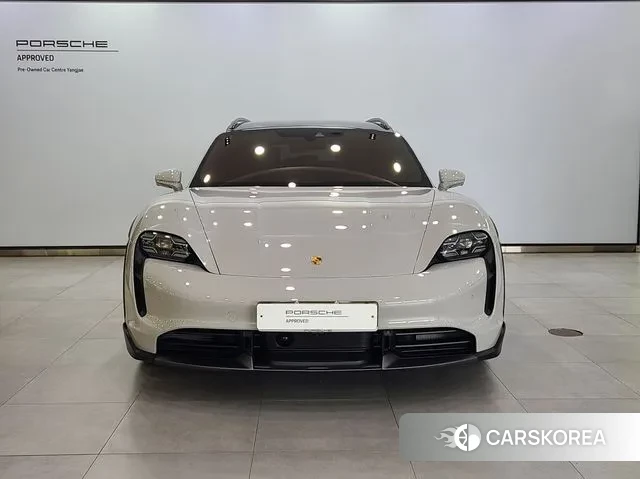 Porsche Taycan id 3763446 из Кореи 13