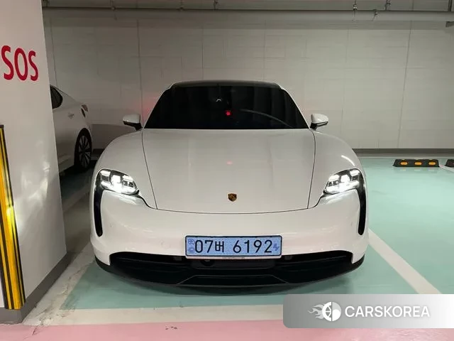 Porsche Taycan id 3669083 из Кореи 12