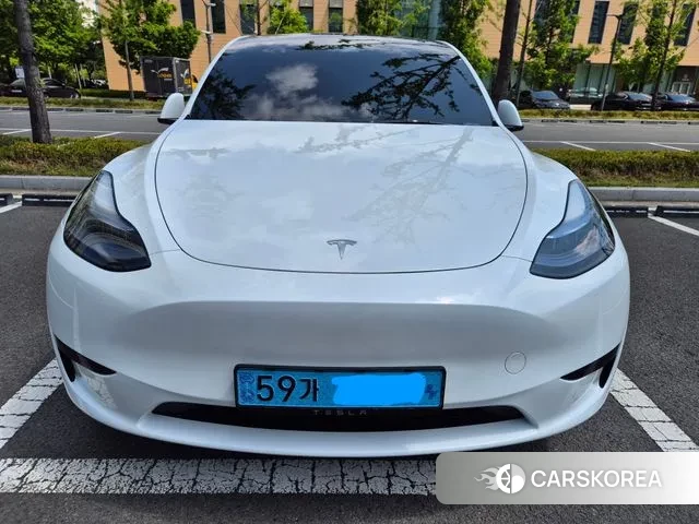 Tesla Model Y 2023 Белый из Кореи, фото 4