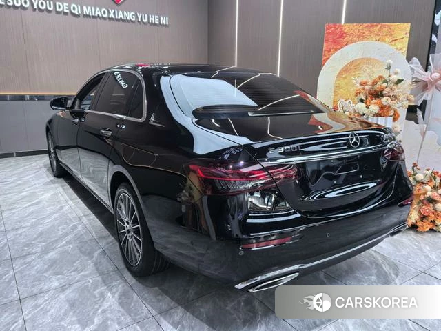 Mercedes-Benz E-class 2022 Черный из Китая, фото 3