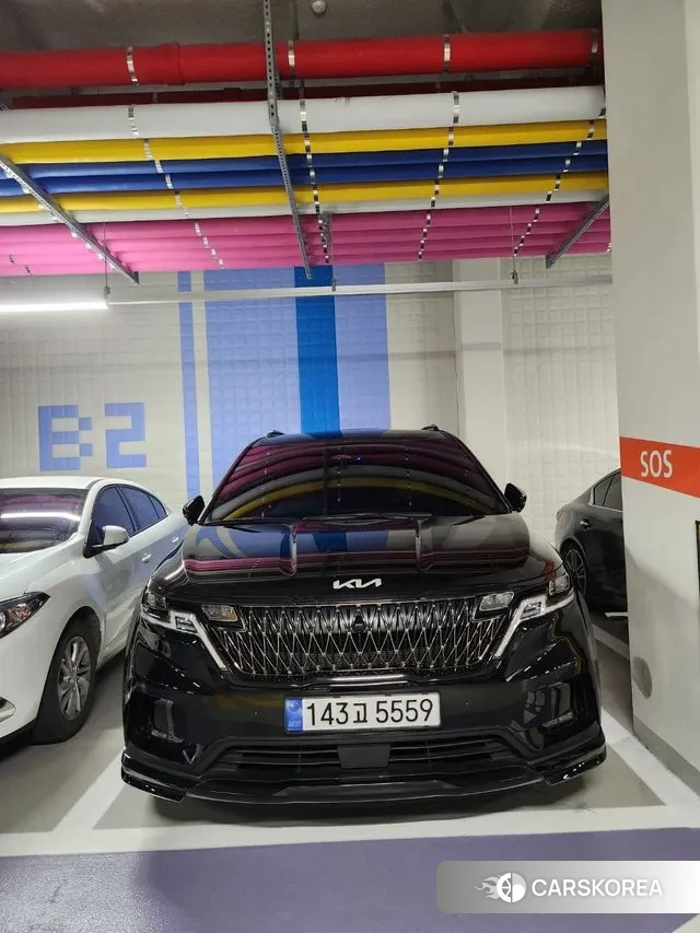 Kia Carnival 4th generation 2023 Черный из Кореи, фото 3