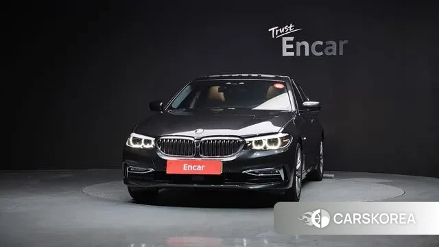 BMW 5 Series (G30) id 3703765 из Кореи 13