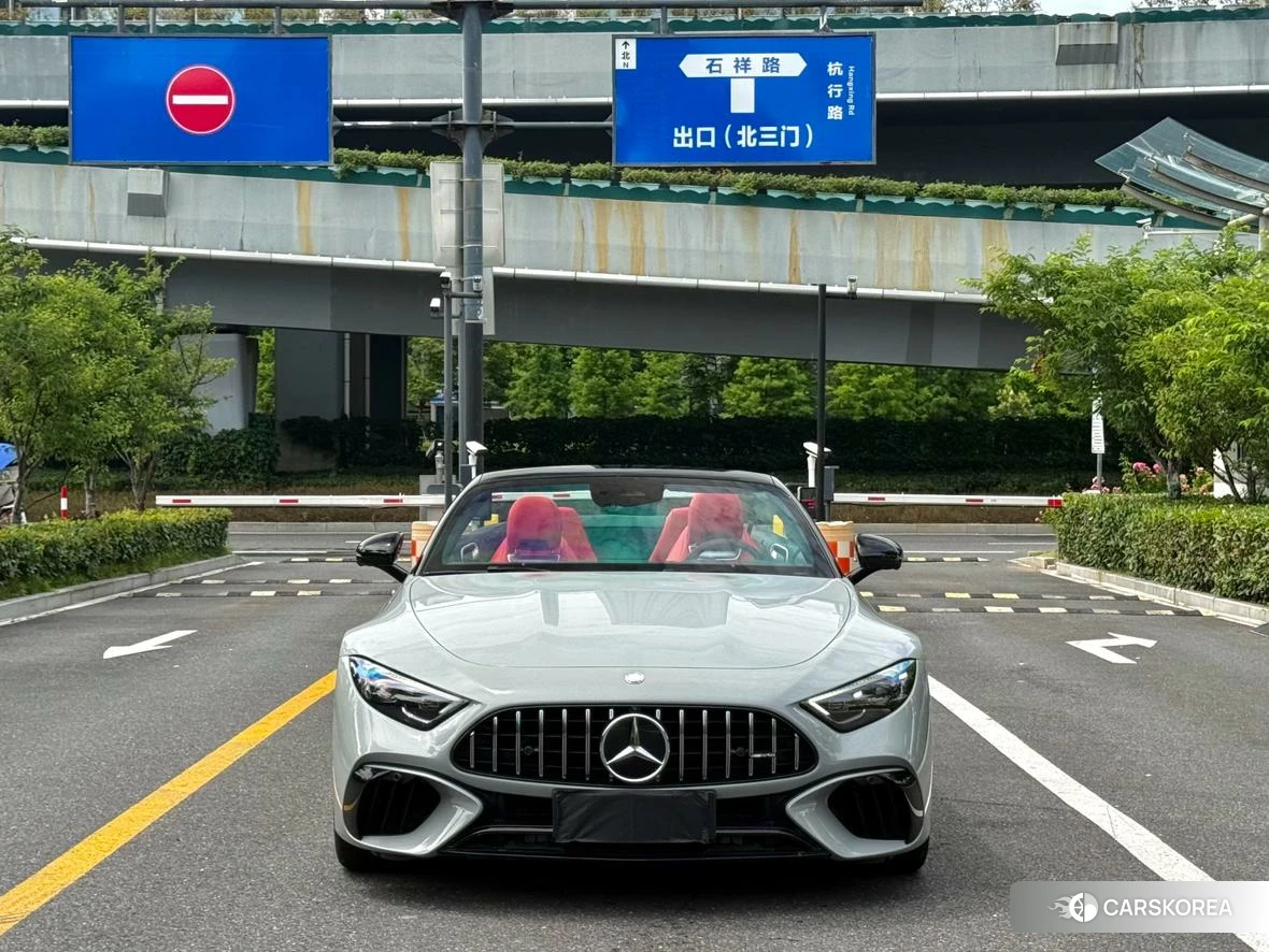 Mercedes-Benz SL-class AMG 2023 Серебристо-серый из Китая, фото 3