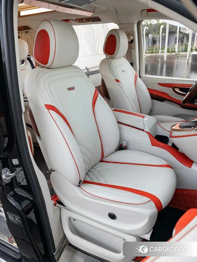 Mercedes-Benz V-class id 4239679 из Китая 19