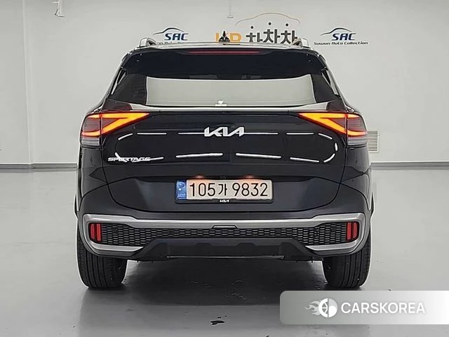 Kia Sportage 5th Generation 2022 Черный из Кореи, фото 3